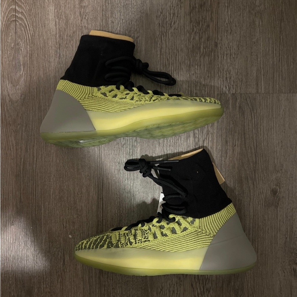 Adidas YZY BSKTBL Knit Sneakers X The Energy Glow Yeezy BSKTBL Knit- SIZE 9.5